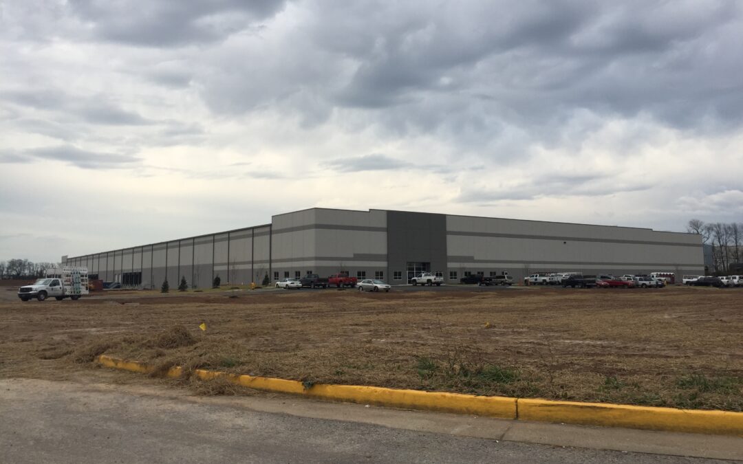 Graham Packaging: 245,000 SF Rail-Served Injection Molding Facility Delivered in 6.5 Months, Bowling Green, KY